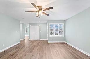 10 E Locust St, Ashmore, IL 61912 - Photo 5