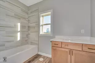 1185 S Farmstone Dr, Diamond, IL 60416 - Photo 19