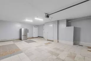 1330 E Kennedy Dr, Streamwood, IL 60107 - Photo 17