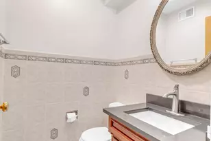 1330 S Mallard Ln, Mount Prospect, IL 60056 - Photo 19