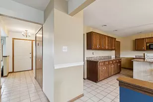 16213 84th Ave, Tinley Park, IL 60477 - Photo 11