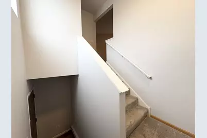 2219 Silverstone Drive #2219, Carpentersville, IL 60110 - Photo 3