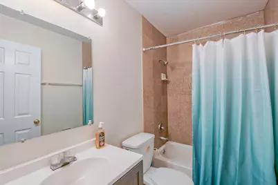 2019 Williamsburg Drive, Streamwood, IL 60107 - Photo 11