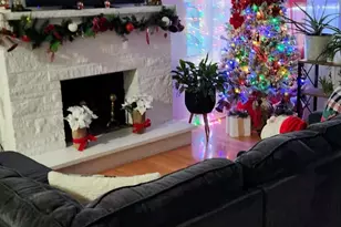 2239 Walnut St, Waukegan, IL 60087 - Photo 3