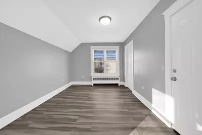 1915 Vermont Street, Blue Island, IL 60406 - Photo 9