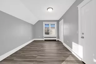 1915 Vermont St, Blue Island, IL 60406 - Photo 9