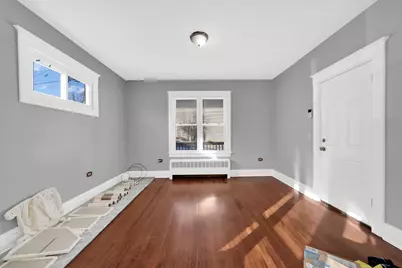 1915 Vermont Street, Blue Island, IL 60406 - Photo 3