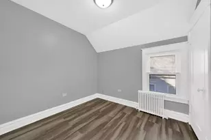 1915 Vermont St, Blue Island, IL 60406 - Photo 13