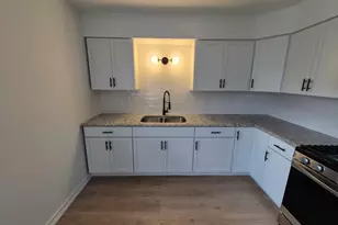 218 W 10th St, Streator, IL 61364 - Photo 19