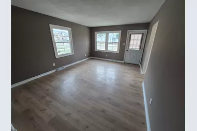 218 W 10th Street, Streator, IL 61364 - Photo 5