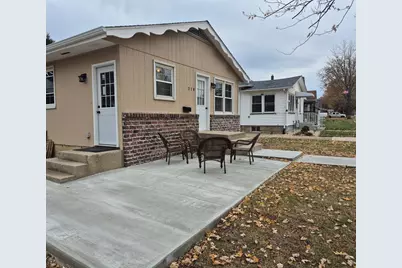 218 W 10th Street, Streator, IL 61364 - Photo 3