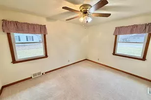 305 W Pershing St, Stillman Valley, IL 61084 - Photo 13