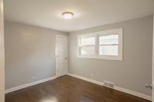 12618 S Justine St, Calumet Park, IL 60827 - Photo 5