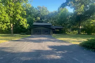 2337 Valley View Ln, Park Forest, IL 60466 - Photo 1