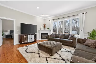 127 Rose Drive, Bloomingdale, IL 60108 - Photo 7