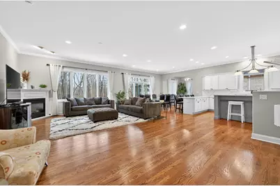 127 Rose Drive, Bloomingdale, IL 60108 - Photo 5