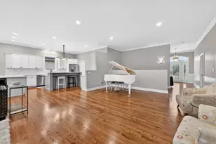 127 Rose Dr, Bloomingdale, IL 60108 - Photo 9