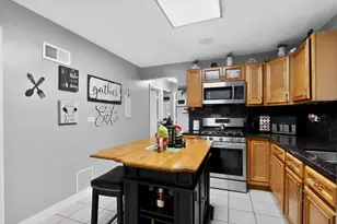 3446 W 74th St, Chicago, IL 60629 - Photo 7