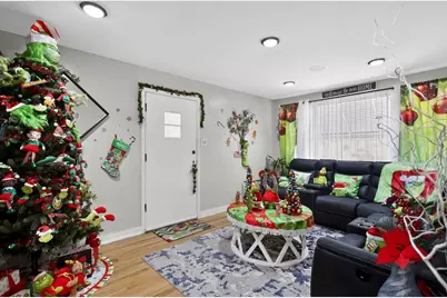 3446 W 74th Street, Chicago, IL 60629 - Photo 5