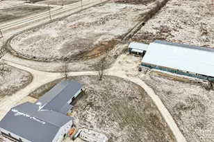 6255 W State Route 17 Rd, Kankakee, IL 60901 - Photo 27