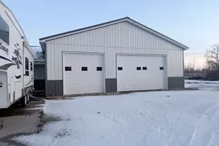 6255 W State Route 17 Rd, Kankakee, IL 60901 - Photo 5