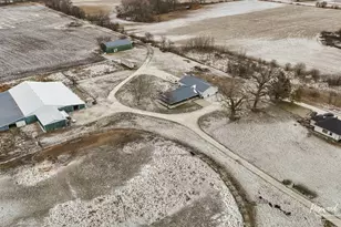 6255 W State Route 17 Rd, Kankakee, IL 60901 - Photo 25