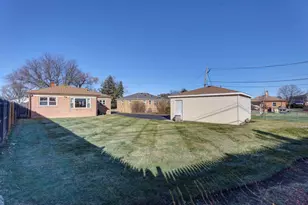 11111 Shelley St, Westchester, IL 60154 - Photo 5