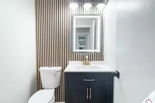 864 Berkshire Pl, Crete, IL 60417 - Photo 7