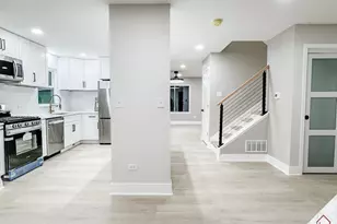 864 Berkshire Pl, Crete, IL 60417 - Photo 3