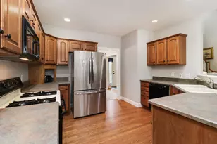 4 Scofield Ct, Bloomington, IL 61704 - Photo 13