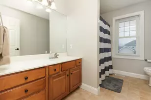 4 Scofield Ct, Bloomington, IL 61704 - Photo 31