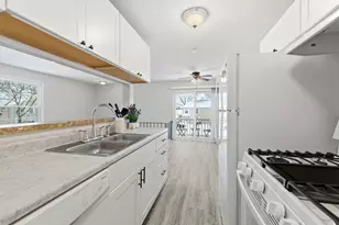 1259 Prairie Ave, Glendale Heights, IL 60139 - Photo 7