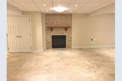 1742 Pebble Beach Drive, Hoffman Estates, IL 60169 - Photo 25