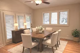 1742 Pebble Beach Dr, Hoffman Estates, IL 60169 - Photo 11