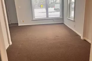 302 Elder Dr, Round Lake Park, IL 60073 - Photo 3