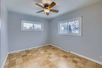 887 Ingram Place, Des Plaines, IL 60016 - Photo 21