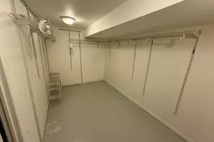 9200 Avers Ave, Evanston, IL 60203 - Photo 45