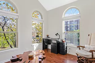 530 Prestwick Ln, Wheeling, IL 60090 - Photo 13