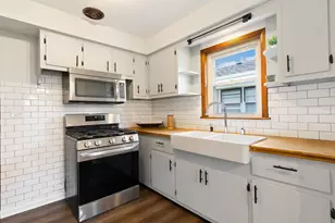 2402 N 77th Ct, Elmwood Park, IL 60707 - Photo 21