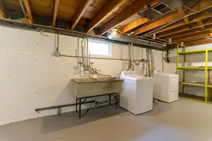 2402 N 77th Ct, Elmwood Park, IL 60707 - Photo 35