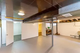 2402 N 77th Ct, Elmwood Park, IL 60707 - Photo 31