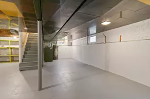 2402 N 77th Ct, Elmwood Park, IL 60707 - Photo 29