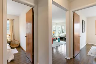 2402 N 77th Ct, Elmwood Park, IL 60707 - Photo 9