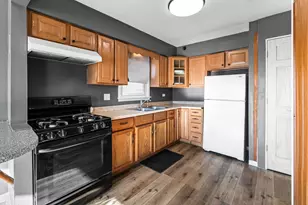 1134 E 152nd St, Dolton, IL 60419 - Photo 7