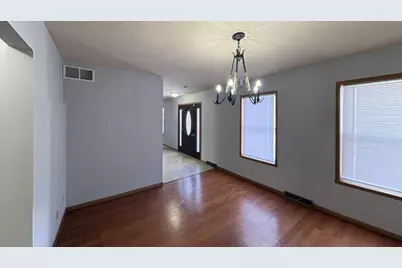 10662 Chicory Ridge Way, Roscoe, IL 61073 - Photo 7