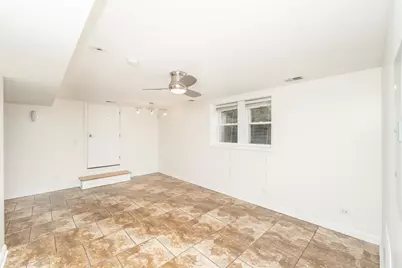 3910 N Bernard Street #GE, Chicago, IL 60618 - Photo 9