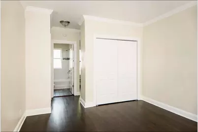 3821 N Greenview Avenue #2E, Chicago, IL 60613 - Photo 9