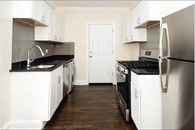 3821 N Greenview Avenue #2E, Chicago, IL 60613 - Photo 3