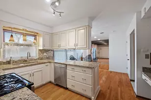 9218 W 144th Pl, Orland Park, IL 60462 - Photo 7