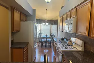 1478 W Sapphire Dr, Hoffman Estates, IL 60192 - Photo 7